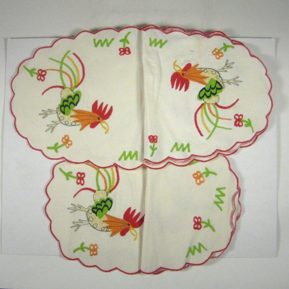 Set 4 Table Runners 2 SIZES Placemats Rooster Chicken Green Embroidery Stitching